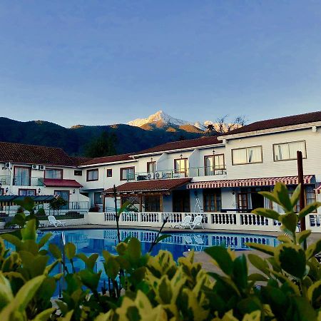 Hotel Resort Piemonte Ojos Buenos Kültér fotó