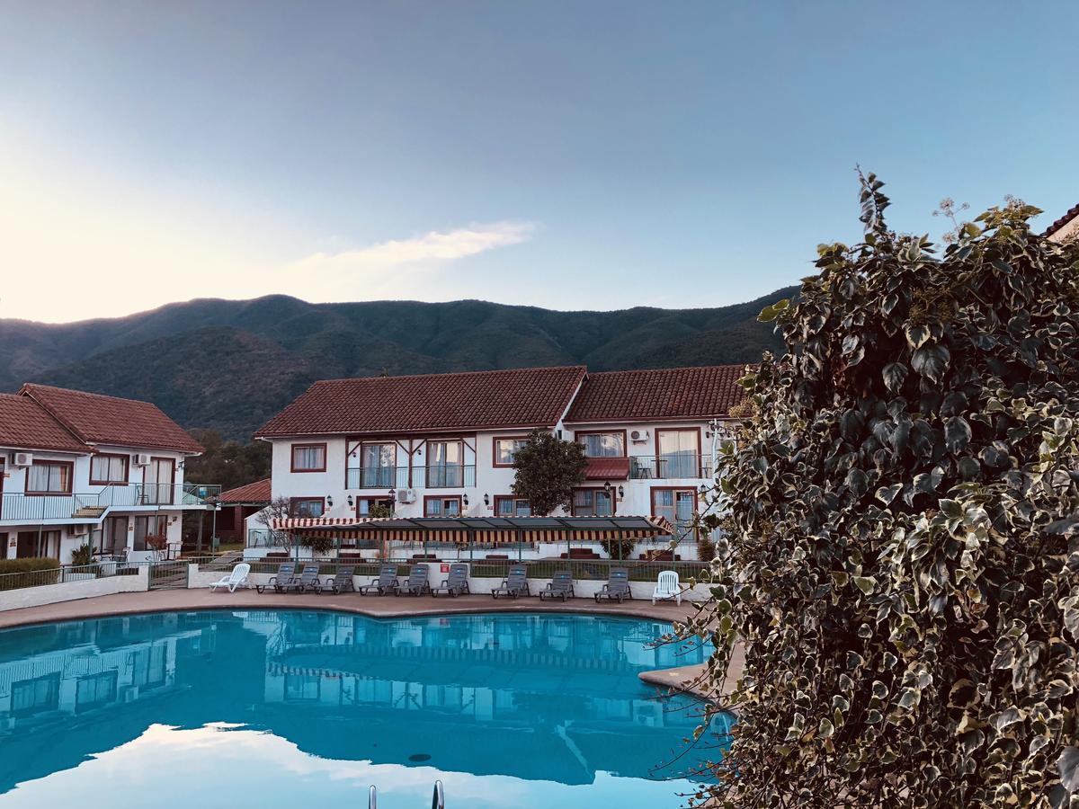 Hotel Resort Piemonte Ojos Buenos Kültér fotó